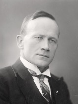 Wika, Haakon Olsen