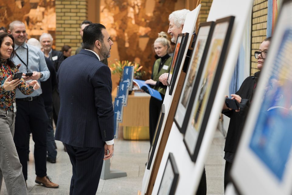 960_Karikaturutstilling mars 2026.jpg