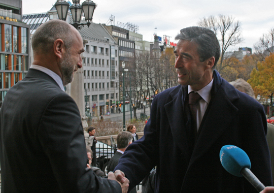 Stortingspresident Dag Terje Andersen tar imot NATOs generalsekretær Anders Fogh Rasmussen