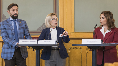 Ukrainian MPs Volodymyr Kabachenko, Inna Sovsun and Galyna Mykhaliuk during their study visit to the Storting. Photo: Storting