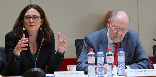 Cecilia Malmström og Svein Roald Hansen. Foto: EFTA-sekretariatet.