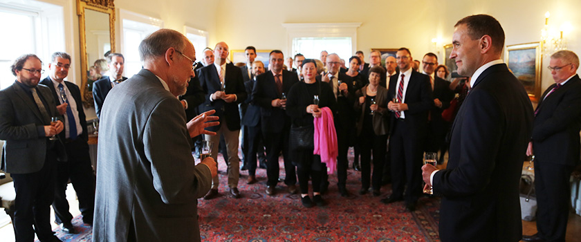 Reception by the President of Iceland, Guðni Th. Jóhannesson (right). At left: Svein Roald Hansen. Photo: EFTA secretariat.