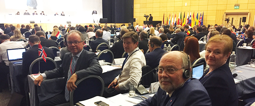 Norges delegasjon: Øyvind Halleraker, Christian Tybring-Gjedde, Svein Roald Hansen og Sylvi Graham. Foto: Stortinget.