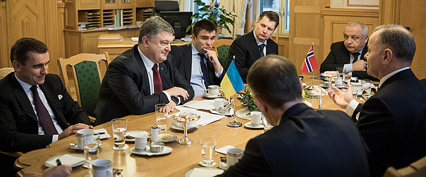 Ukrainas president Petro Porosjenko i møte på stortingspresidentens kontor. Foto: Stortinget.
