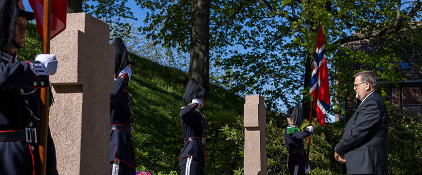 First Vice President of the Storting Svein Harberg laid a wreath and made a speech at the execution site at Akershus Fortress on Norway’s Liberation and Veterans Day, 8th May. Photo: Storting.