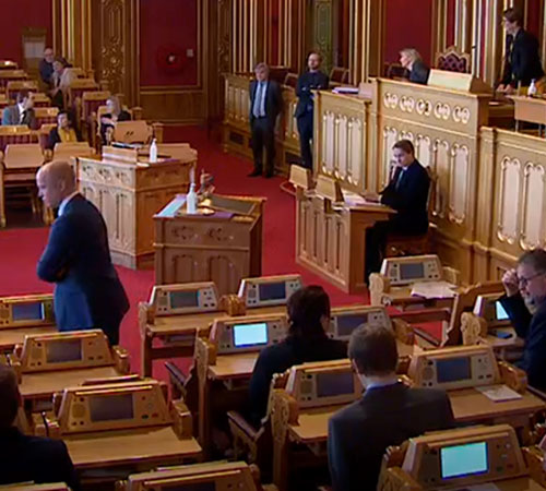 From the sitting of 7th April 2020. Voting is just about to start. Photo: Storting.